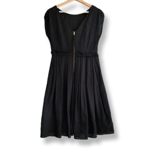 MARC by Marc Jacobs Sleeveless Knee Length Dress Black Lace Bodice Sz 4 - Picture 8 of 16